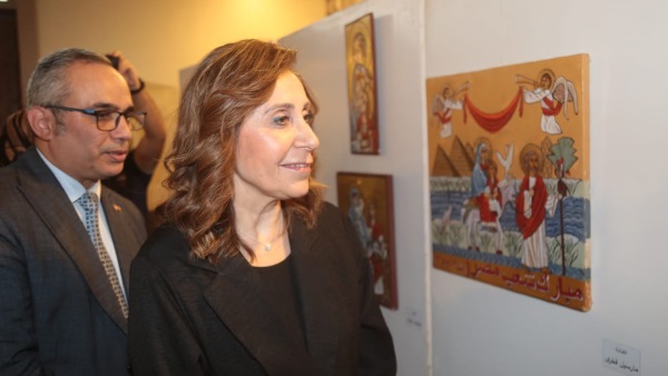  الدكتورة نيفين الكيلاني، وزير الثقافة