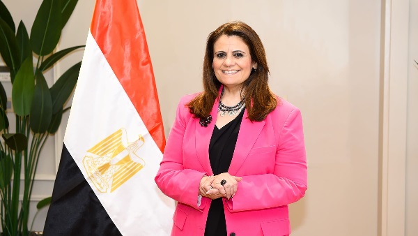 وزيرة الدولة للهجرة وشئون المصريين بالخارج