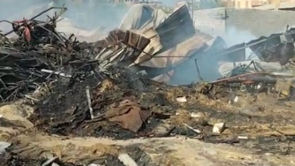 الحريق الهائل على أرض المعارض في مدينة بنها بمحافظة القليوبية