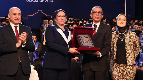 جامعة مصر للعلوم والتكنولوجيا تحتفل بتخرج دفعة جديدة من كلية الطب البشرى