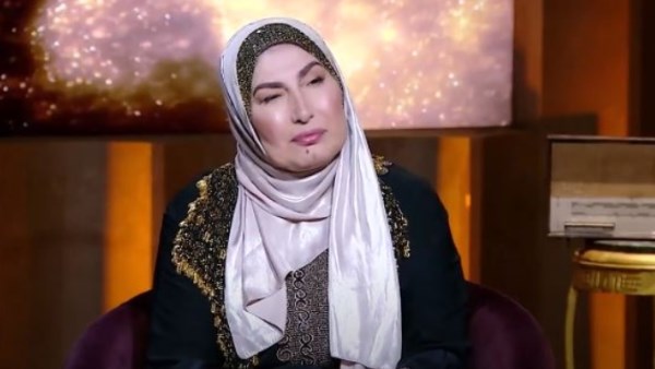 الفنانة جميلة عزيز 