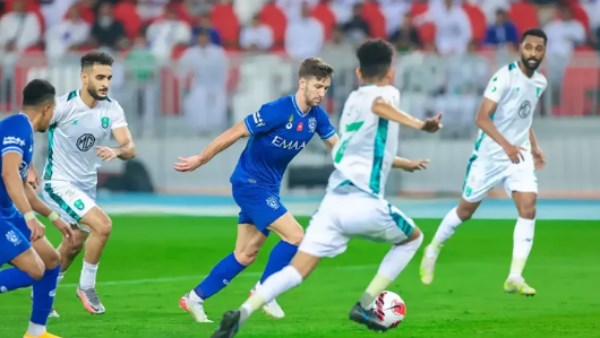 الهلال والأهلي السعودي