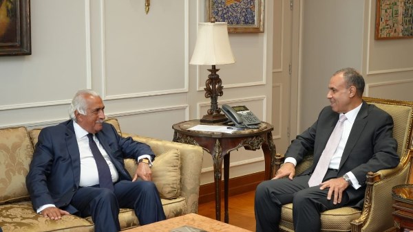 وزير الخارجية والهجرة يستقبل وفد غرفة التجارة الأمريكية بمصر