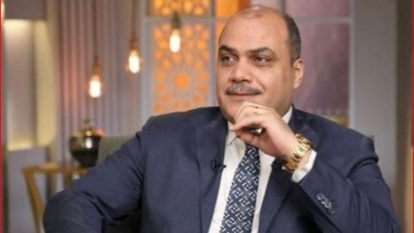 الإعلامي والكاتب الصحفي محمد الباز 