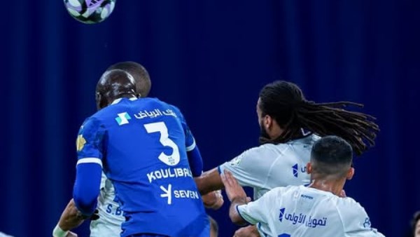  الهلال والفتح