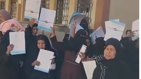 زحام بـ منشأة ناصر والجمالية فى القاهرة لتحرير توكيلات تأسيس حزب الجبهة الوطنية