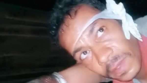أبو القاسم أثناء عملة 