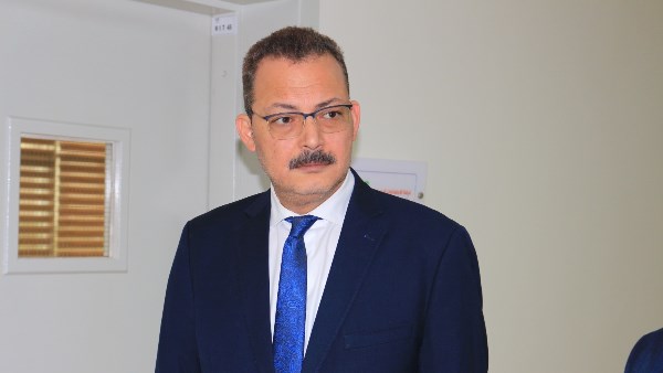 زيارة الدكتور سمير صبرى لمستشفي الناس 