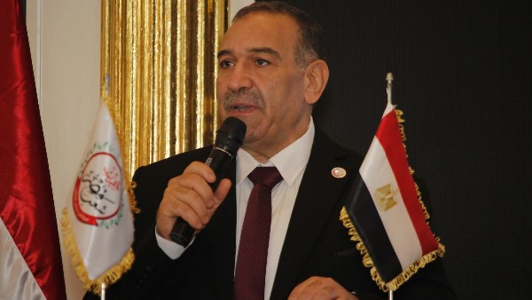 أشرف المقدم رئيس حزب شعب مصر