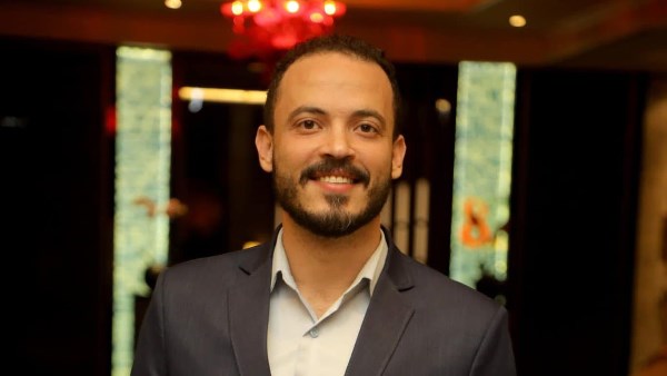 الكاتب الصحفي حسين الجندي