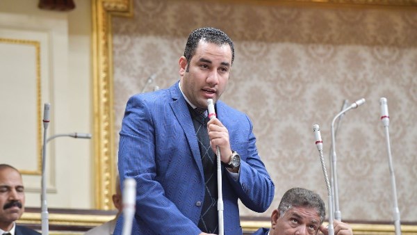 النائب أحمد علي