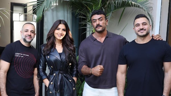  أحمد العوضي ومي عمر 