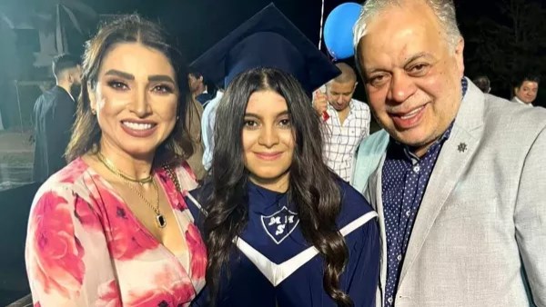 مريم أشرف زكي ووالديها مريم أشرف زكي ووالديها