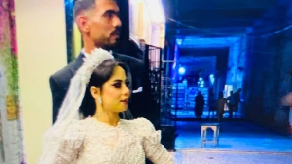 عروس بورسعيد وزوجها
