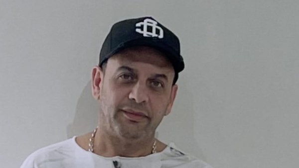 مصطفى قمر