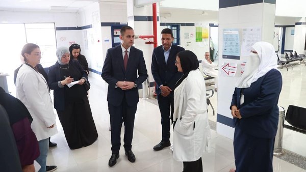 نائب وزير الصحة يتفقد مركز صحة أسرة غرب الجامعات