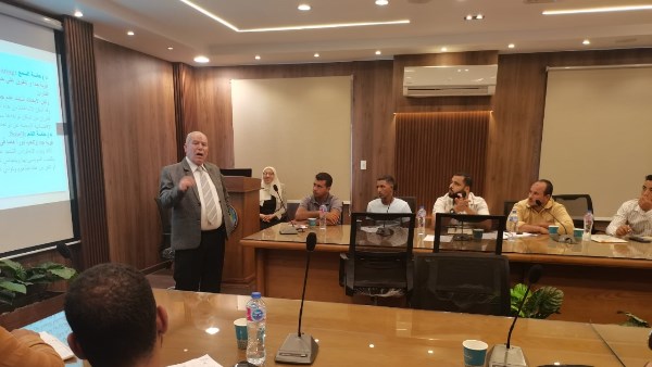  لجنة مبيدات الآفات الزراعية 