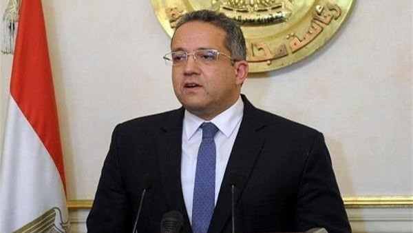 الدكتور خالد العنانى