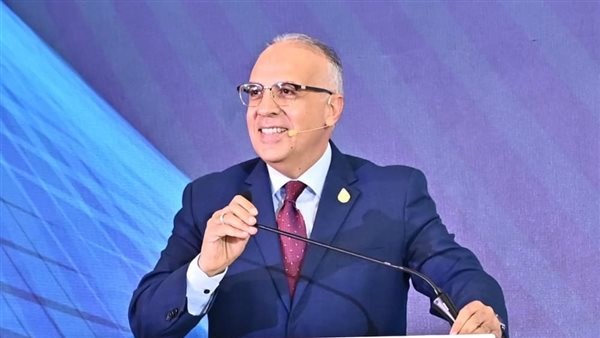 هاني سويلم وزير الموارد