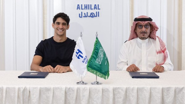 نادي الهلال السعودي ياسين بونو 