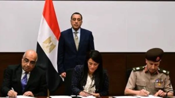 جانب من التعاون 
