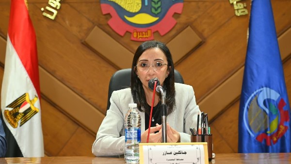 جاكلين عازر محافظ البحيرة 