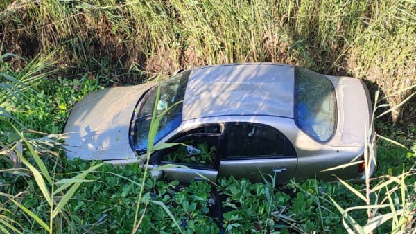 انقلاب سيارة ملاكي بالبحيرة  انقلاب سيارة ملاكي بالبحيرة