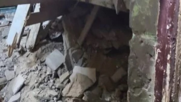 العقار المنهار
