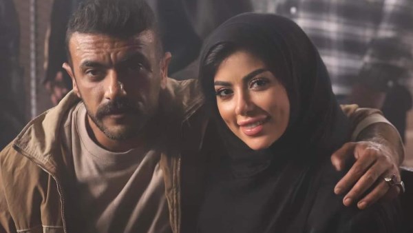 كارولين عزمي وأحمد العوضي