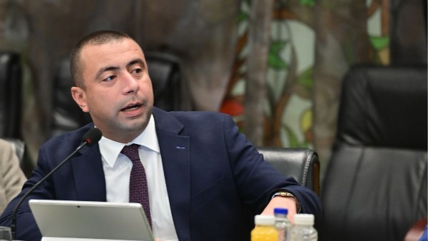 النائب أحمد بهاء شلبي، رئيس الهيئة البرلمانية لحزب «حماة الوطن» بمجلس النواب