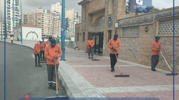 رفع المخلفات من شوارع الاسكندرية 