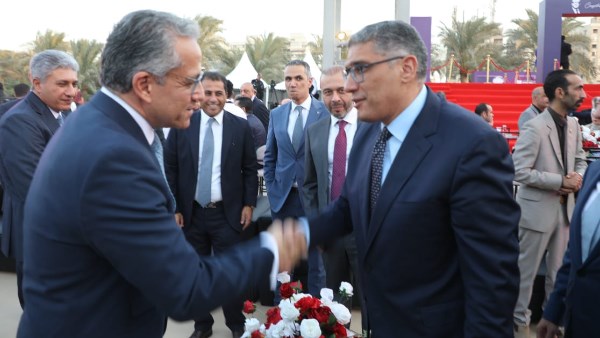 محافظ الجيزة والدكتور  خالد العناني