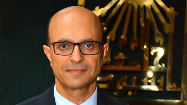 الدكتور أحمد المنشاوي رئيس جامعة أسيوط