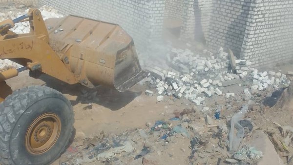 إزالة التعديات على الأراضي الزراعية