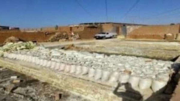 مصنعين غير مرخصين