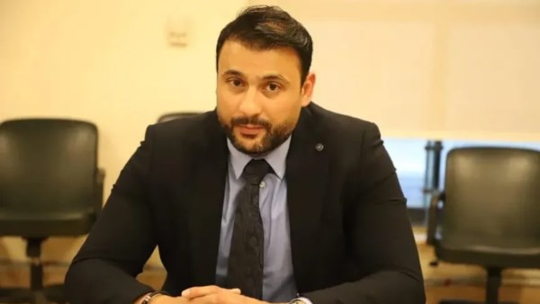 عمر الغنيمي
