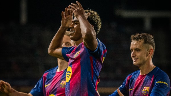 احتفال لاعبي برشلونة