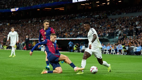 ريال مدريد وبرشلونة