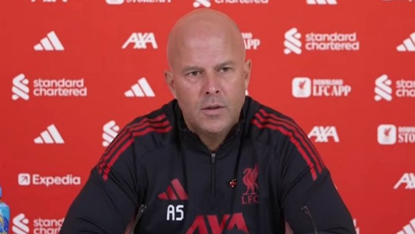 آرني سلوت  آرني سلوت