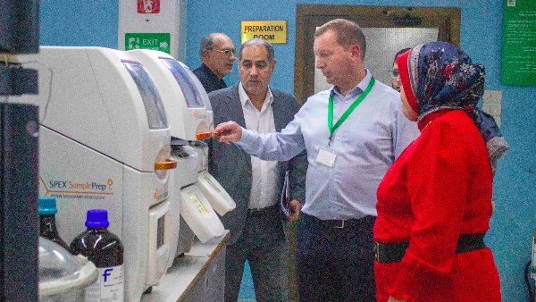 وفد المفوضية الأوروبية يزور "متبقيات المبيدات"