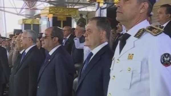 الرئيس السيسي يصل مقر حفل تخرج دفعة جديدة من طلبة أكاديمية الشرطة