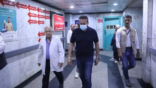 وزير الصحة يُجري جولة مفاجئة بمستشفى منشية البكري 