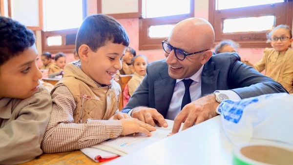 وزير التعليم فب جولاته الميدانية بمحافظات الجمهورية
