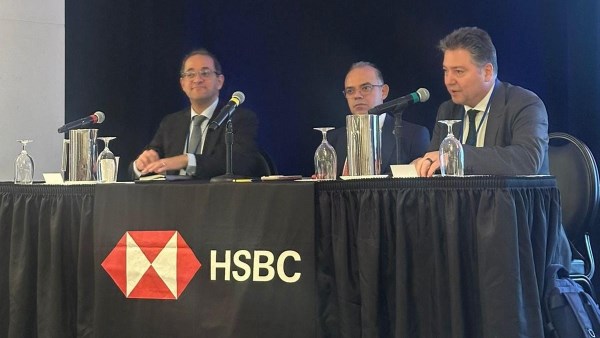  حوار مفتوح مع مستثمرى «Jeffries» و«HSBC» بواشنطن