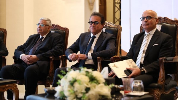 افتتاح المؤتمر الدولي الخامس لكلية طب الأسنان بجامعة عين شمس