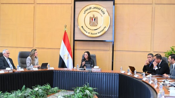 وزيرة التضامن تفتتح فعاليات مائدة مستديرة "قادرون باختلاف" لدعم ذوي الإعاقة