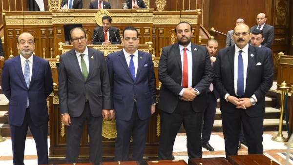 لجنه عملية فرز الأصوات الخاصة  بانتخاب رئيس مجلس الشيوخ