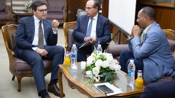 وزير الثقافة يتفقد الهيئة المصرية العامة للكتاب