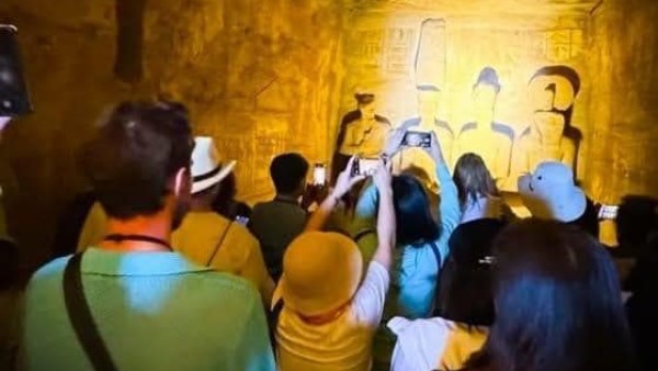تأمين زوار تعامد الشمس في أبو سمبل