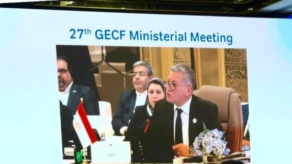 المهندس كريم بدوي وزير البترول والثروة المعدنية